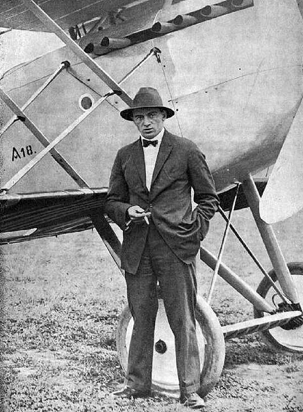 Pilot Josef Novák Aero